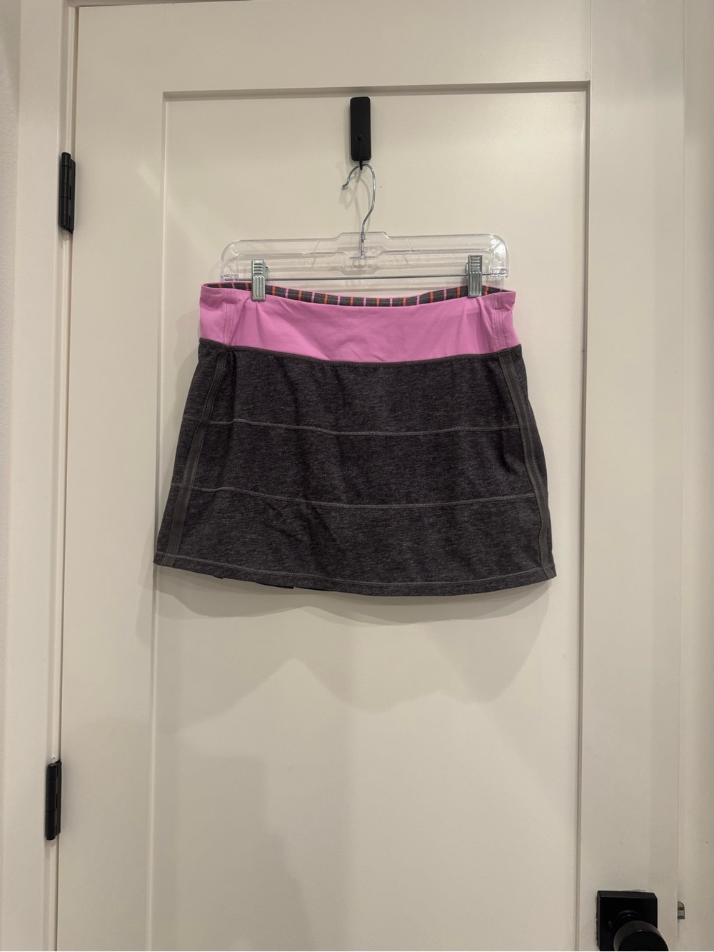 lululemon athletica Charcoal Heather Skirt with Pink Waistband